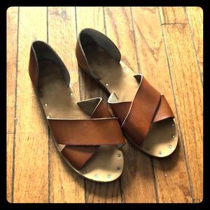 Brown sandals (barely worn)